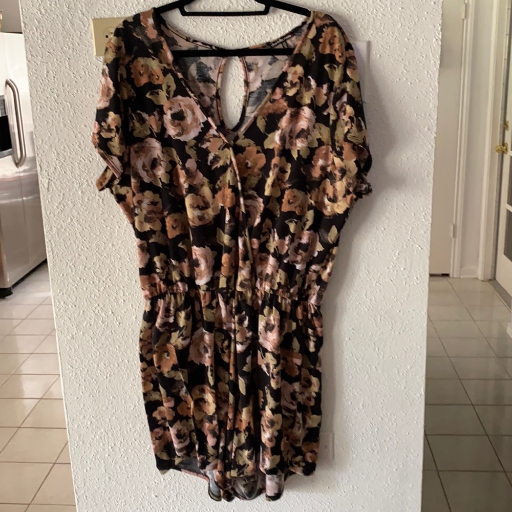 Charlotte Russe Floral Romper Size 3X
